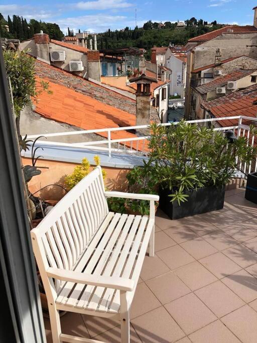 Апартаменти Tartini - Private Roof Terrace - Self Check-In Піран Екстер'єр фото
